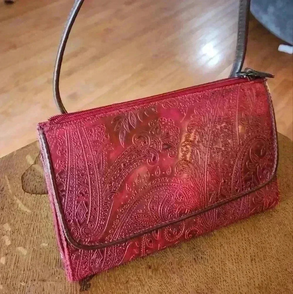 Relic Accessories - Relic crossbody tooled